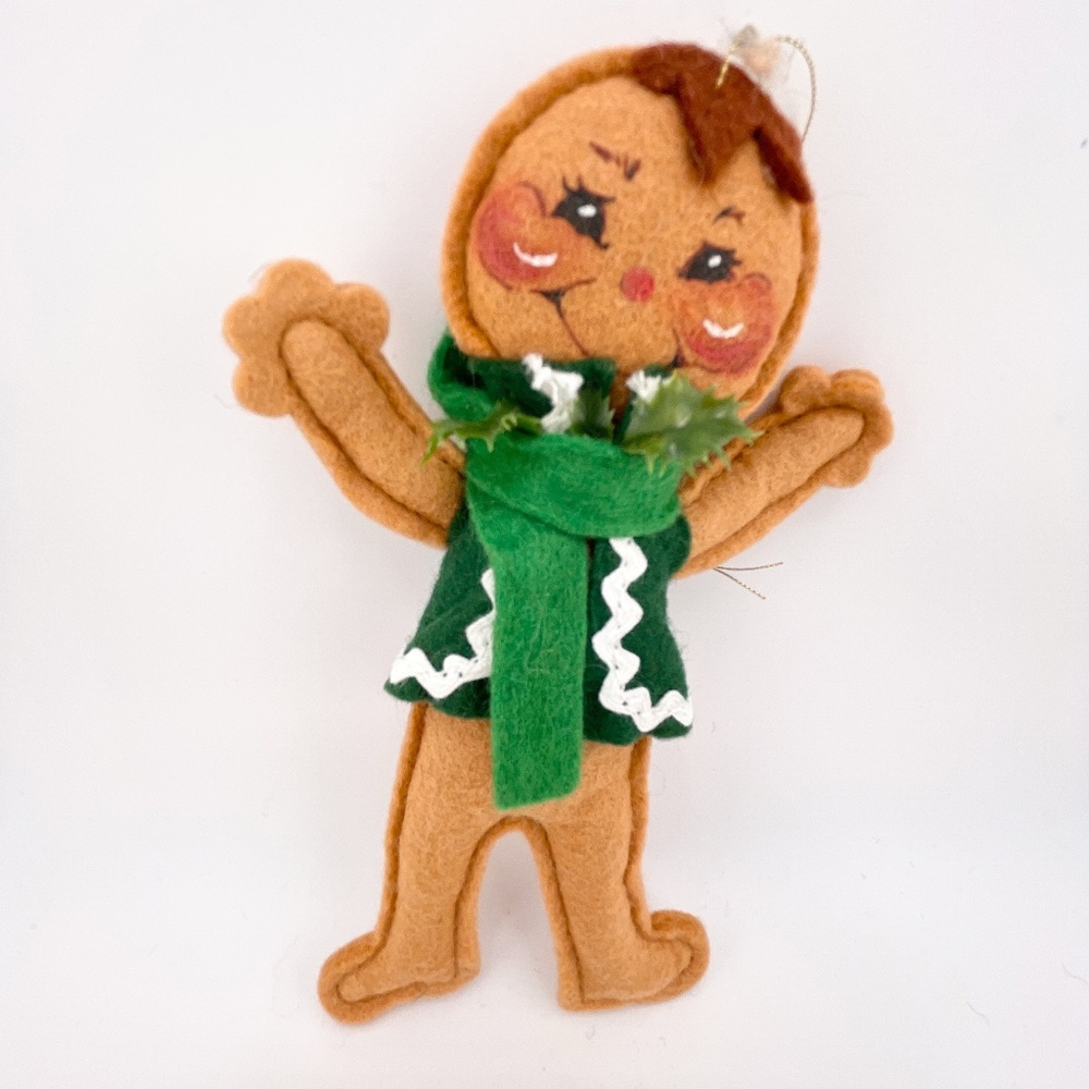 ✨ Annalee Gingerbread Boy Ornament – 1991 – Felt Christmas Decoration